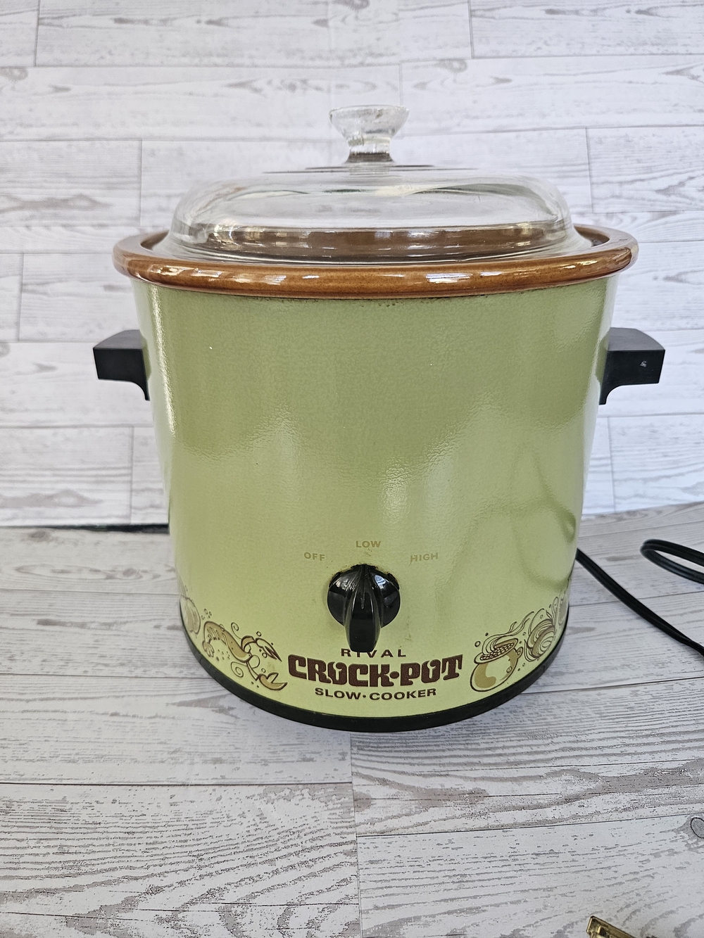 Crock-Pot Green Slow Cooker with Glass Lid Vintage Rival